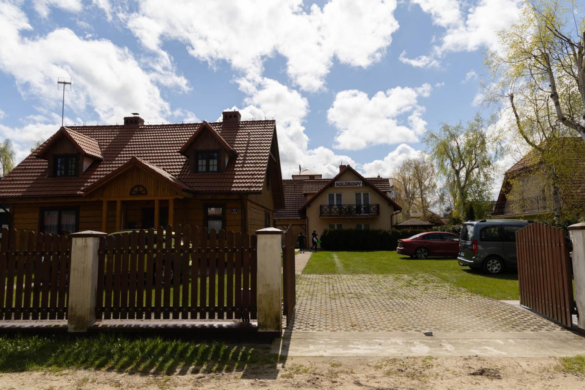 Homestay Kolorowy Dom Letniskowy *